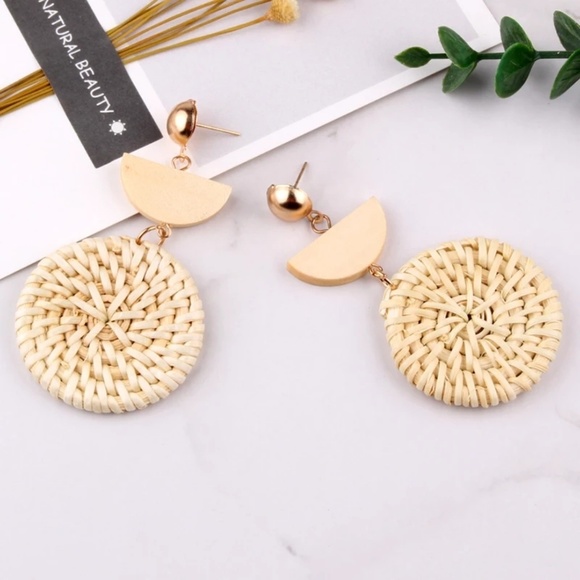 New Handmade Wooden Straw Round Drop Earrings - Picture 5 of 7